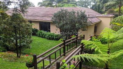 Casa de 4 alcobas en venta en Llano Grande, Rionegro, 675 m² · foto 2 de 20