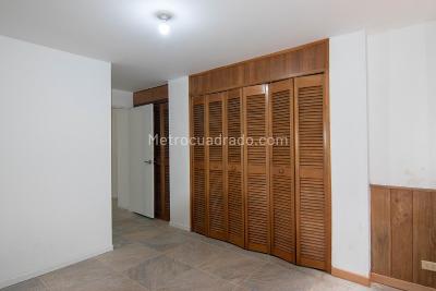 Apartamento en venta en El Poblado, Medellín · foto 18 de 20