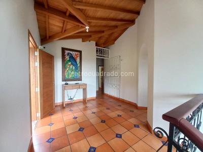 Casa de 3 alcobas en venta en Rionegro, Rionegro, 380 m² · foto 11 de 20