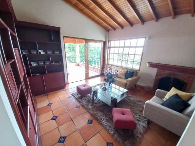 Casa de 3 alcobas en venta en Rionegro, Rionegro, 380 m² · foto 7 de 20