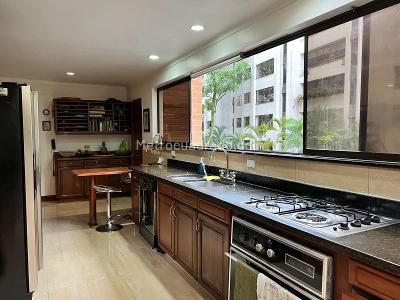 Apartamento de 4 alcobas en venta en El Poblado, Medellín, 316 m² · foto 16 de 20