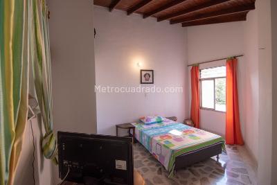 Apartamento de 4 alcobas en venta en Laureles, Medellín, 154 m² · foto 14 de 18