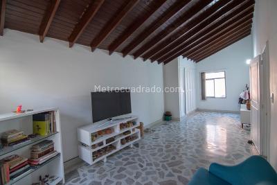 Apartamento de 4 alcobas en venta en Laureles, Medellín, 154 m² · foto 17 de 18