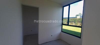 Casa de 4 alcobas en venta en Llano Grande, Rionegro, 322 m² · foto 9 de 13