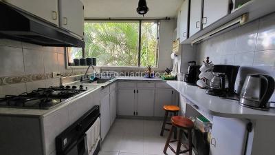 Apartamento de 3 alcobas en venta en El Poblado, Medellín, 196 m² · foto 11 de 16