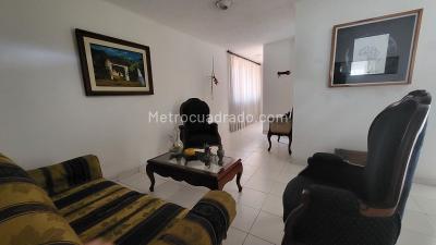 Apartamento de 3 alcobas en venta en El Poblado, Medellín, 196 m² · foto 16 de 16