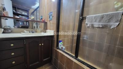 Apartamento de 3 alcobas en venta en El Poblado, Medellín, 196 m² · foto 8 de 16