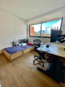 Apartamento de 2 alcobas en venta en Laureles, Medellín, 94 m² · foto 3 de 18
