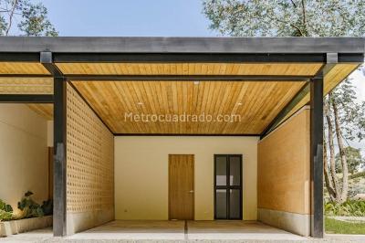 Casa de 3 alcobas en venta en Rionegro, Rionegro, 300 m² · foto 3 de 10