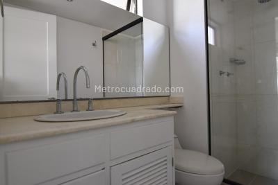 Apartamento en venta en El Poblado, Medellín · foto 17 de 20