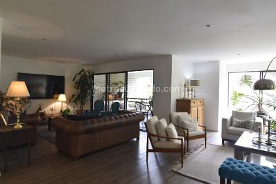 Apartamento en venta en El Poblado, Medellín · foto 2 de 20
