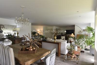 Apartamento en venta en El Poblado, Medellín · foto 3 de 20