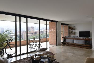 Apartamento de 2 alcobas en venta en Loma De Los Parra, Medellín, 190 m² · foto 20 de 20