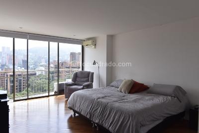 Apartamento de 2 alcobas en venta en Loma De Los Parra, Medellín, 190 m² · foto 7 de 20