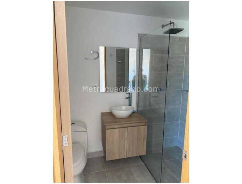 1BR Apartment in Vereda Los Alticos San Antonio De Pereira (80 m²) - 5