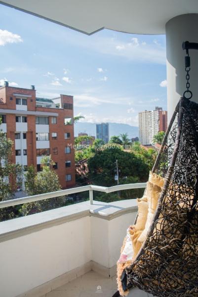 Apartamento Amplio de 3 Alcobas en Loma del Campestre - 3