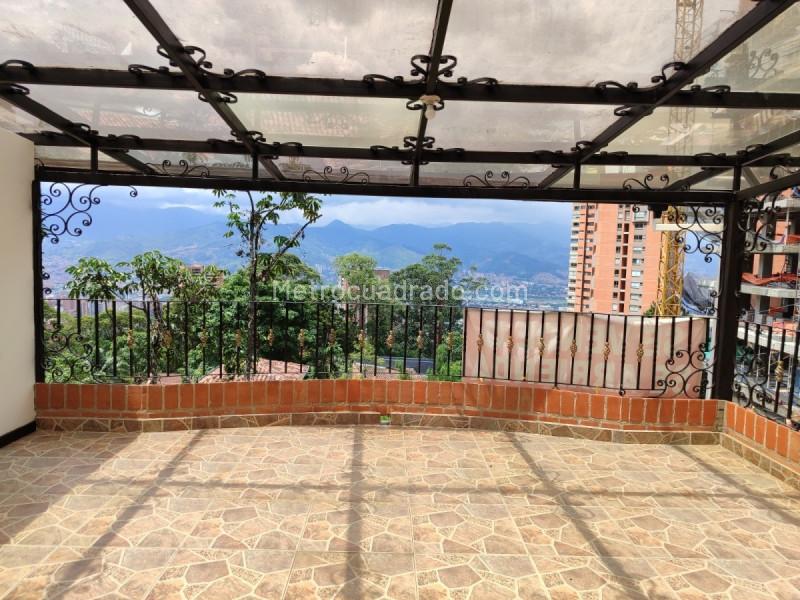 Spacious 5BR House in Exclusive Poblado Area - 7