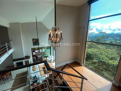 Casa de 4 alcobas en venta en Tablacito, Rionegro, 461 m² · foto 11 de 20