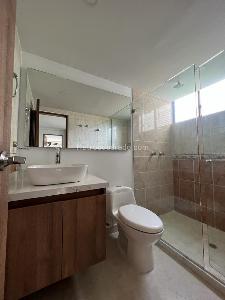 Apartamento en venta en Laureles, Medellín · foto 3 de 15