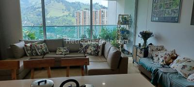 Apartamento de 3 alcobas en venta en La Doctora, Sabaneta, 101 m² · foto 3 de 14