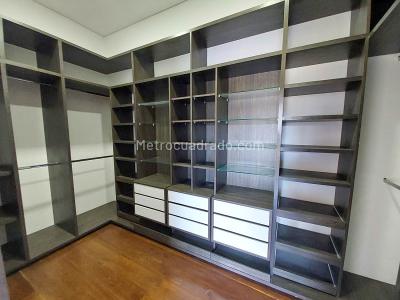 Casa de 5 alcobas en venta en Llanogrande, Rionegro, 500 m² · foto 15 de 20