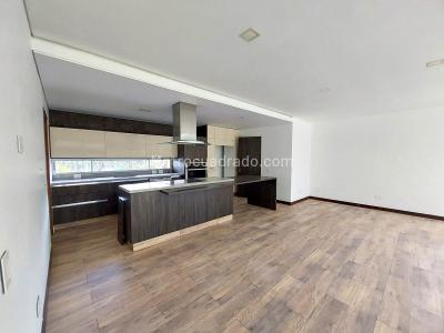 Casa de 5 alcobas en venta en Llanogrande, Rionegro, 500 m² · foto 5 de 20