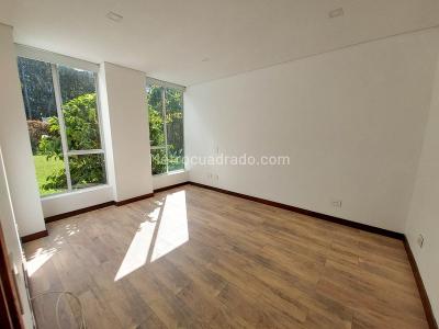 Casa de 5 alcobas en venta en Llanogrande, Rionegro, 500 m² · foto 9 de 20