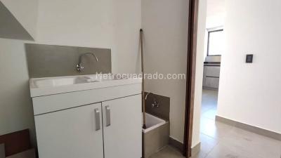 Casa de 3 alcobas en venta en Barro Blanco, Rionegro, 225 m² · foto 13 de 14