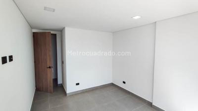 Casa de 3 alcobas en venta en Barro Blanco, Rionegro, 225 m² · foto 5 de 14