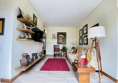 Casa de 3 alcobas en venta en Las Palmas, Medellín, 360 m² · foto 7 de 9