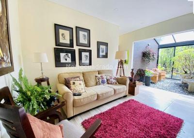 Casa de 3 alcobas en venta en Las Palmas, Medellín, 360 m² · foto 8 de 9