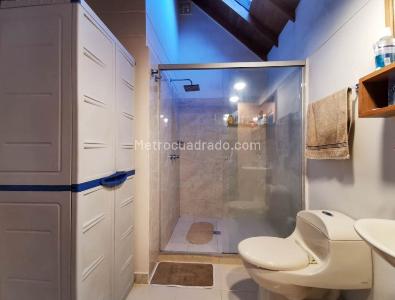 Casa en venta en Loma Del Escobero, Envigado · foto 15 de 20
