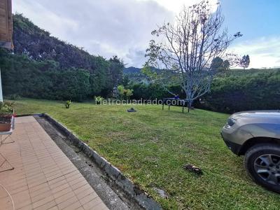 Casa en venta en Loma Del Escobero, Envigado · foto 5 de 20