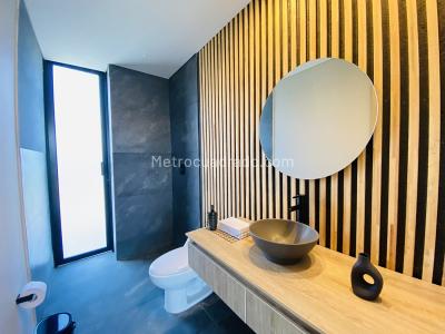 Casa de 4 alcobas en venta en Alto De Palmas, Envigado, 360 m² · foto 13 de 20