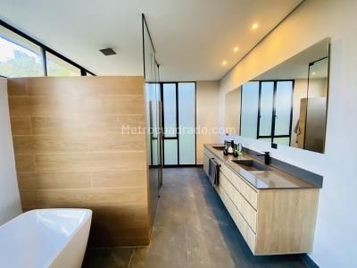 Casa de 4 alcobas en venta en Alto De Palmas, Envigado, 360 m² · foto 20 de 20