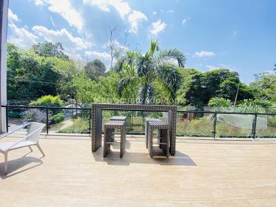 Apartamento en venta en Altos Del Poblado, Medellín · foto 3 de 20