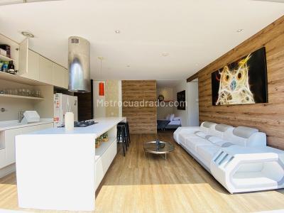 Apartamento en venta en Altos Del Poblado, Medellín · foto 9 de 20