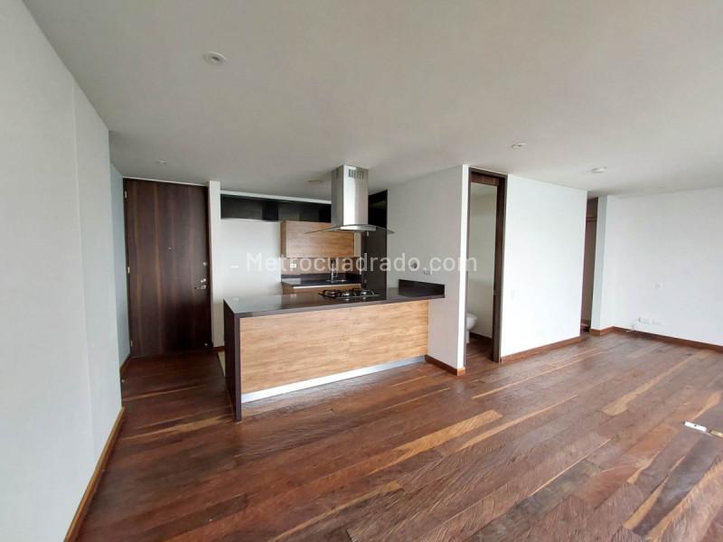 1BR Apartment in El Retiro (64 m²) - 5