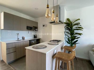 Apartamento de 1 alcoba en venta en Llanogrande, Rionegro, 57 m² · foto 2 de 8