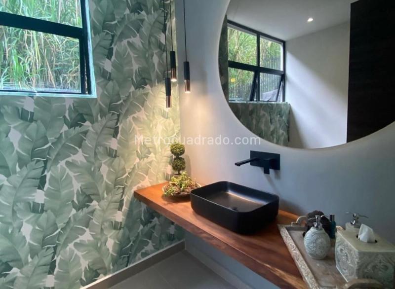 Casa Amplia de 5 Alcobas en El Poblado - 3