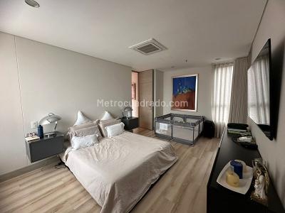 Apartamento en arriendo en Provenza, Medellín · foto 8 de 18