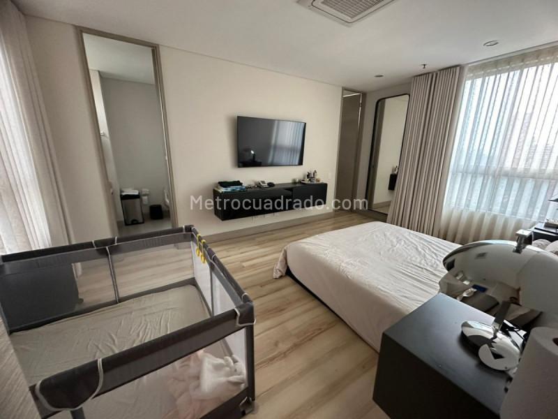 Apartamento Moderno de 3 Alcobas en Zona Tranquila en Provenza - 8