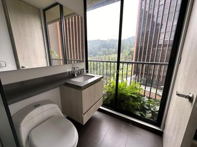 Apartamento de 2 alcobas en venta en Las Palmas, Medellín, 92 m² · foto 13 de 17