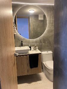 Apartamento de 2 alcobas en arriendo en Loma De Los Parra, Medellín, 74 m² · foto 4 de 6