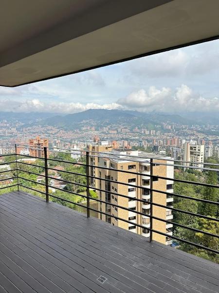 1BR Apartment in San Lucas (95 m²)