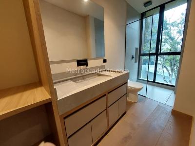 Apartamento de 2 alcobas en venta en El Tesoro, Medellín, 203 m² · foto 12 de 20