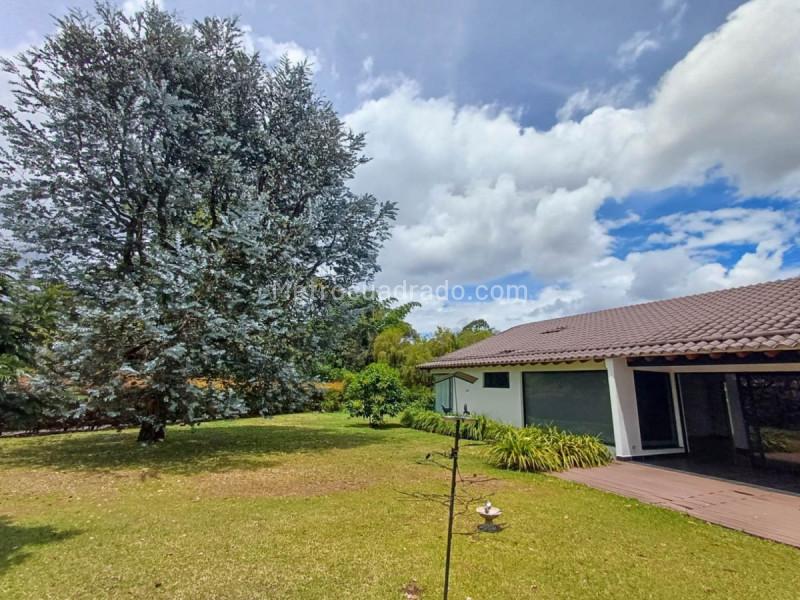 3BR House in El Retiro (200 m²) - 4