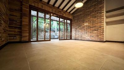 Casa en venta en Loma De Las Brujas, Envigado · foto 2 de 12