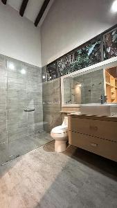 Casa en venta en Loma De Las Brujas, Envigado · foto 6 de 12