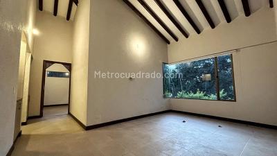 Casa en venta en Loma De Las Brujas, Envigado · foto 7 de 12